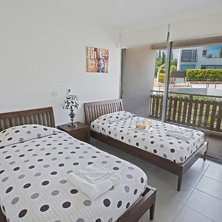 Tavrou Dyo - Luxury 3 Bedroom Latchi With Private Pool *