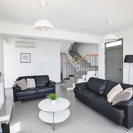 Tavrou Dyo - Luxury 3 Bedroom Latchi With Private Pool - Stunning Sea Views