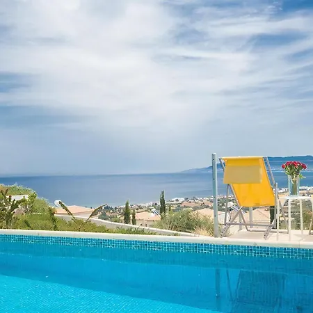 Tavrou Dyo - Luxury 3 Bedroom Latchi With Private Pool - Stunning Sea Views