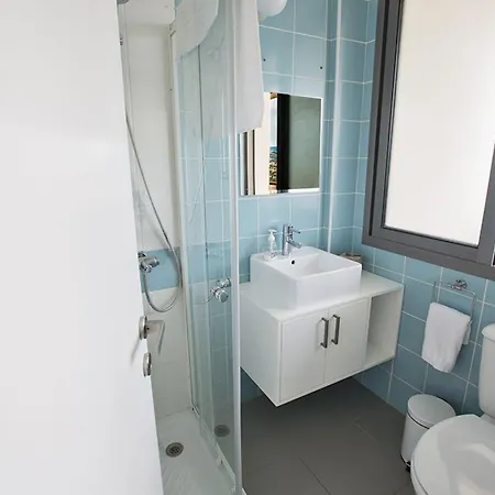 Tavrou Dyo - Luxury 3 Bedroom Latchi With Private Pool * 네오 초리오